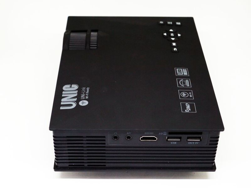 Проектор Unic UC68 WIFI uc68 фото